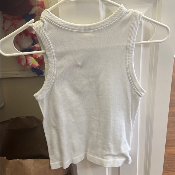 Bloom White Ribbed Top - Picture 2 of 3